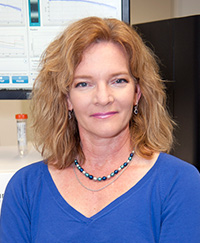 Elaine Mardis, PhD, is co-director of Washington University’s Genome Institute. She is using genomic analysis techniques to study cancer.